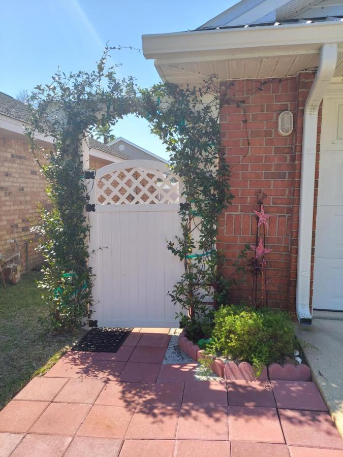 Destin Daydream Bed & Breakfast Exterior photo